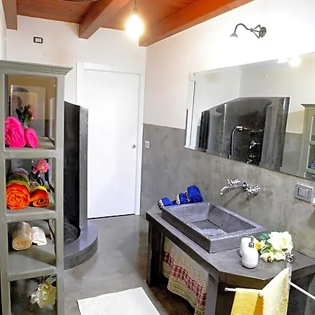 A Mos Veure Bed and breakfast